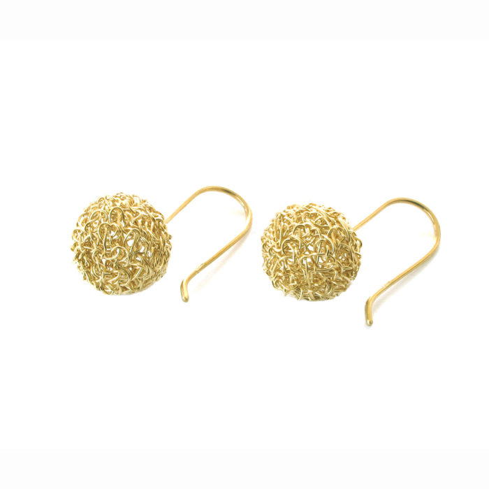 Boucles d’oreilles brodées, Bulles réalisées à la main au fil d’argent 950/000 doré à l’or fin 24 carats.