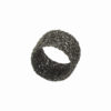 Bague brodée, réalisée à la main au fil d’argent oxydé